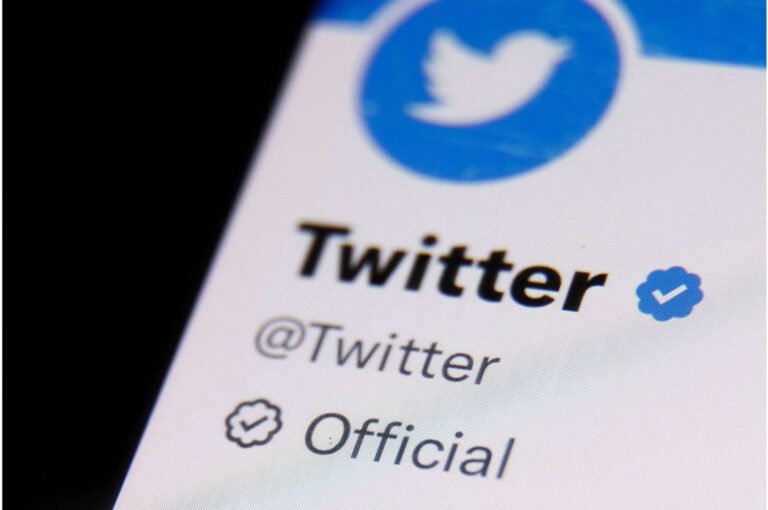 Twitter Tambahkan Centang Abu-abu untuk Akun Official Terverifikasi