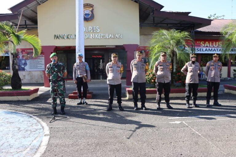 Polres-Kodim Pangkep Apel Gelar Pasukan Pengamanan May Day 2023